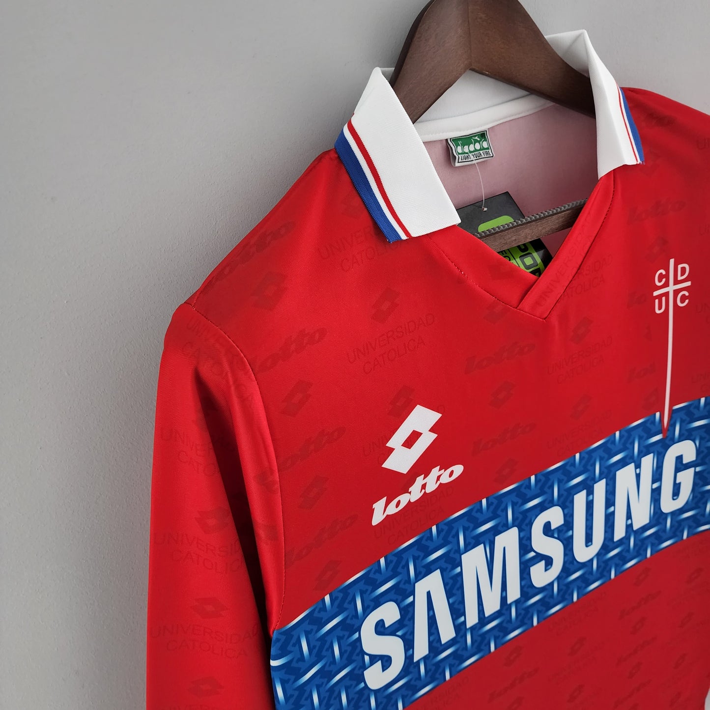 Camiseta Alternativa Manga Larga Universidad Católica 1996