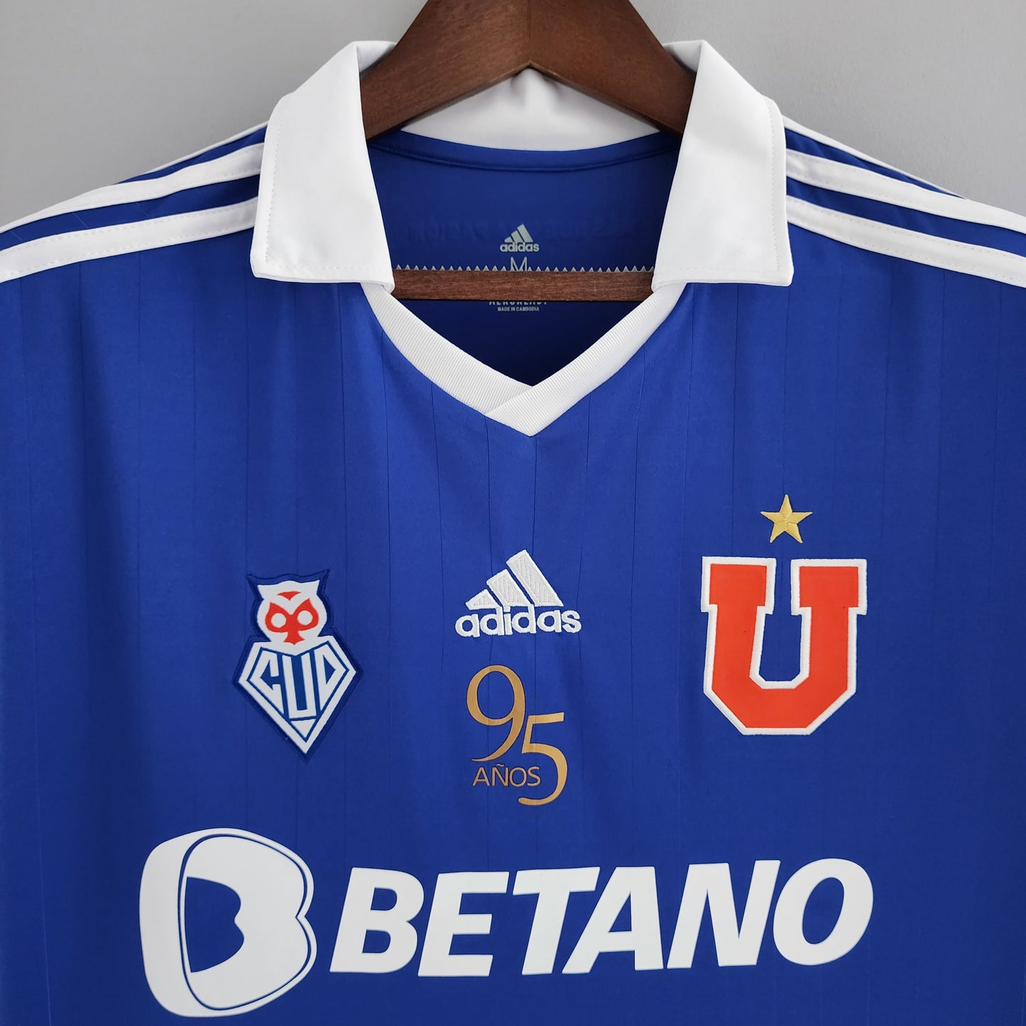 Camiseta Universidad de Chile Local 22-23