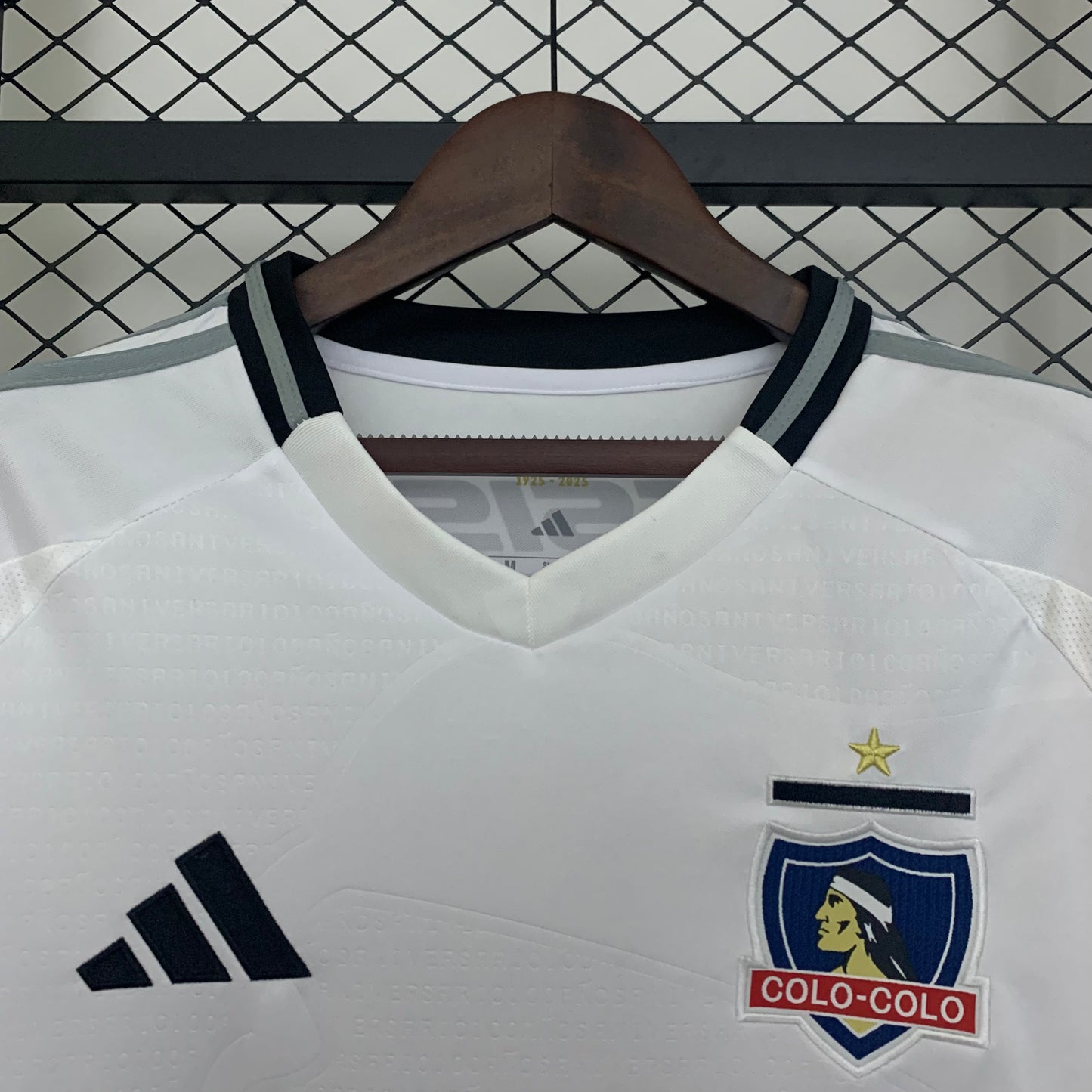 Camiseta Local Manga Larga Colo Colo 2025