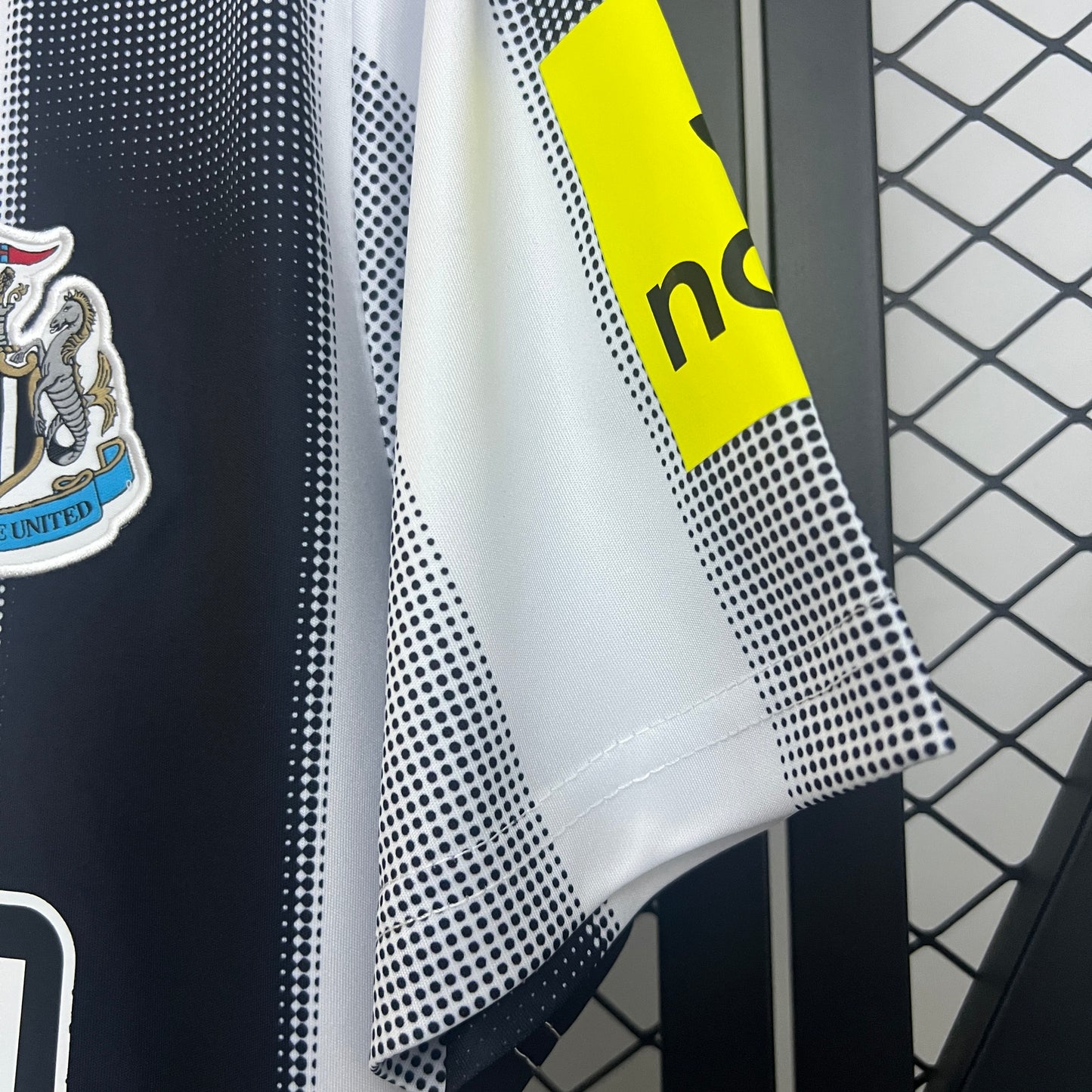 Camiseta Local Newcastle 25-26