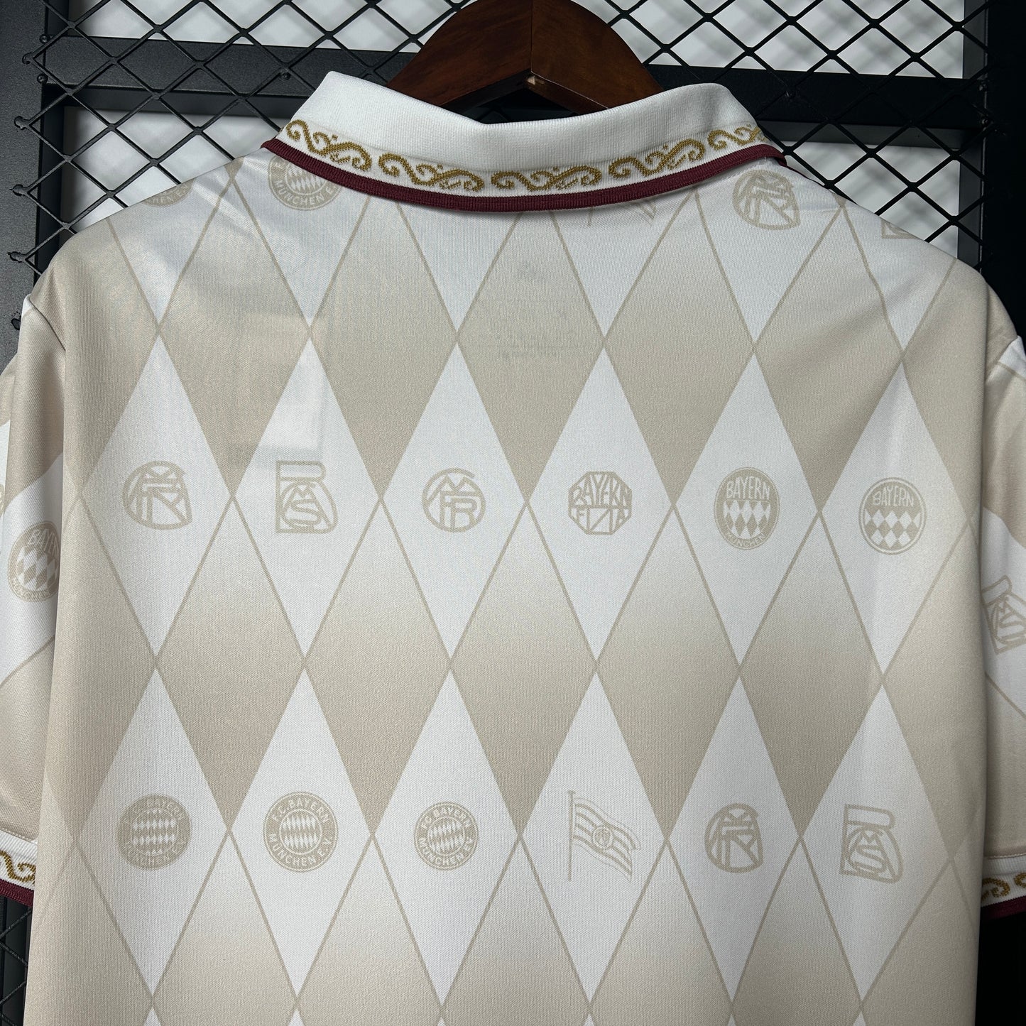 Camiseta Edición Especial Bayern Munich 25-26