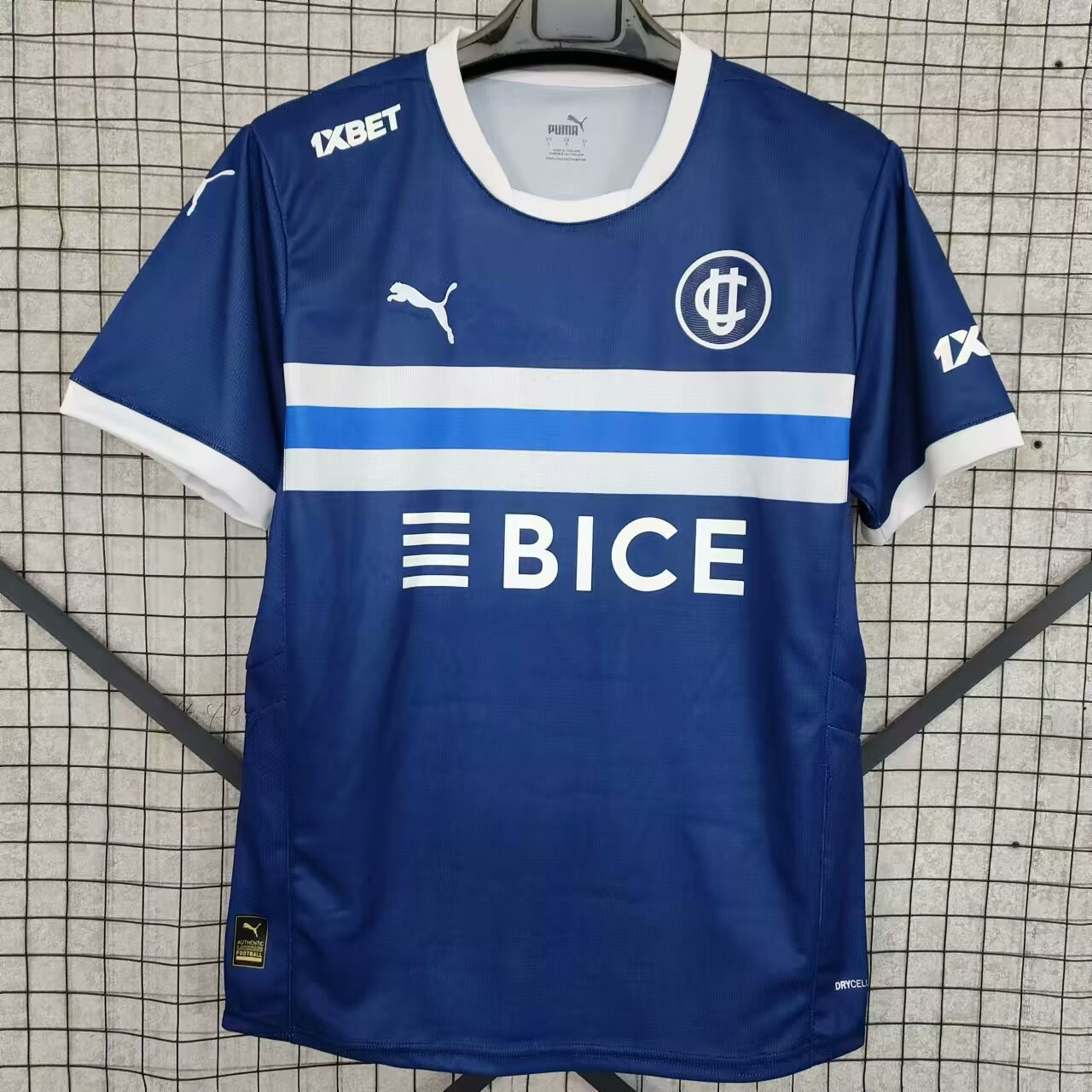 Camiseta Visita Universidad Católica 25-26