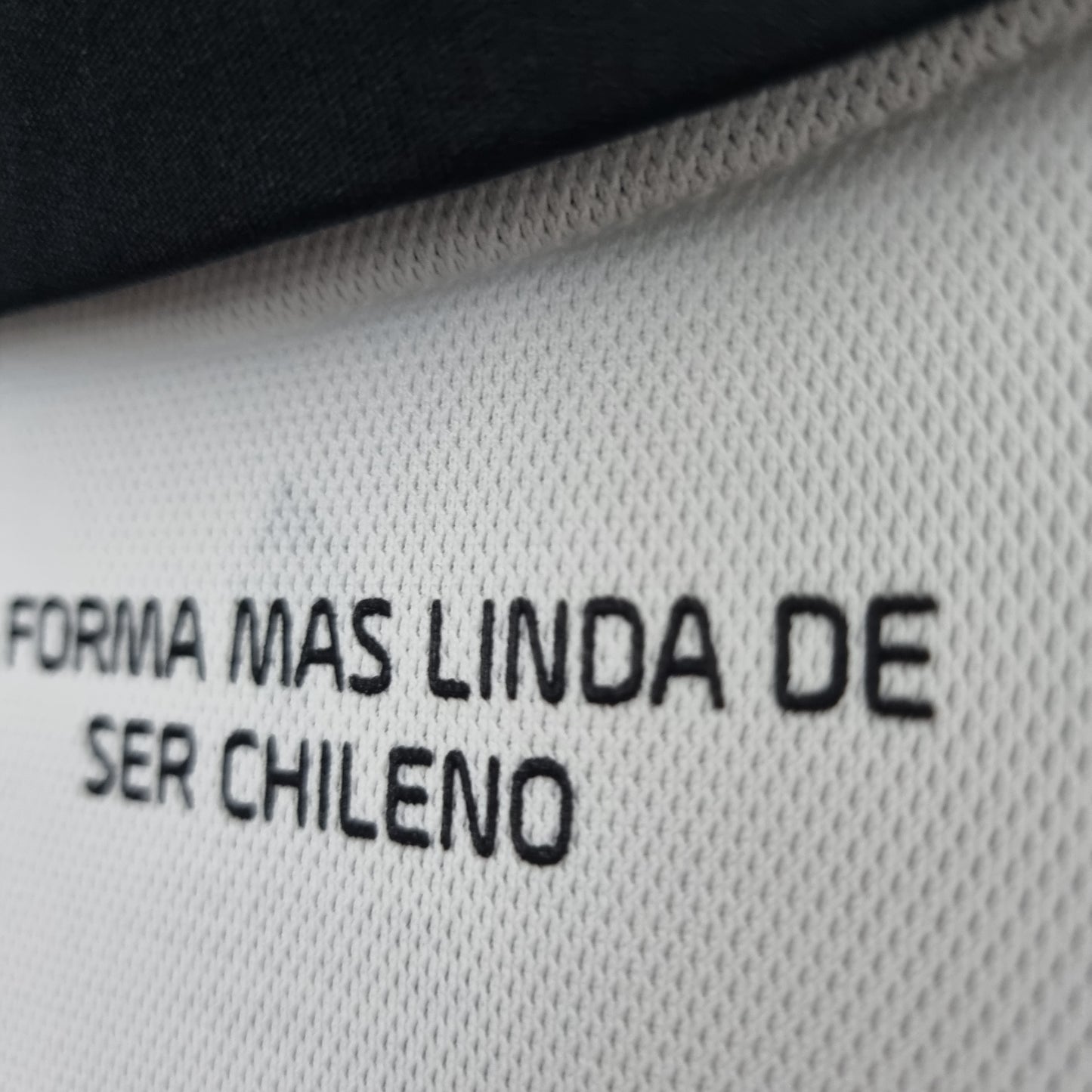 Camiseta Local Colo Colo 2022-2023