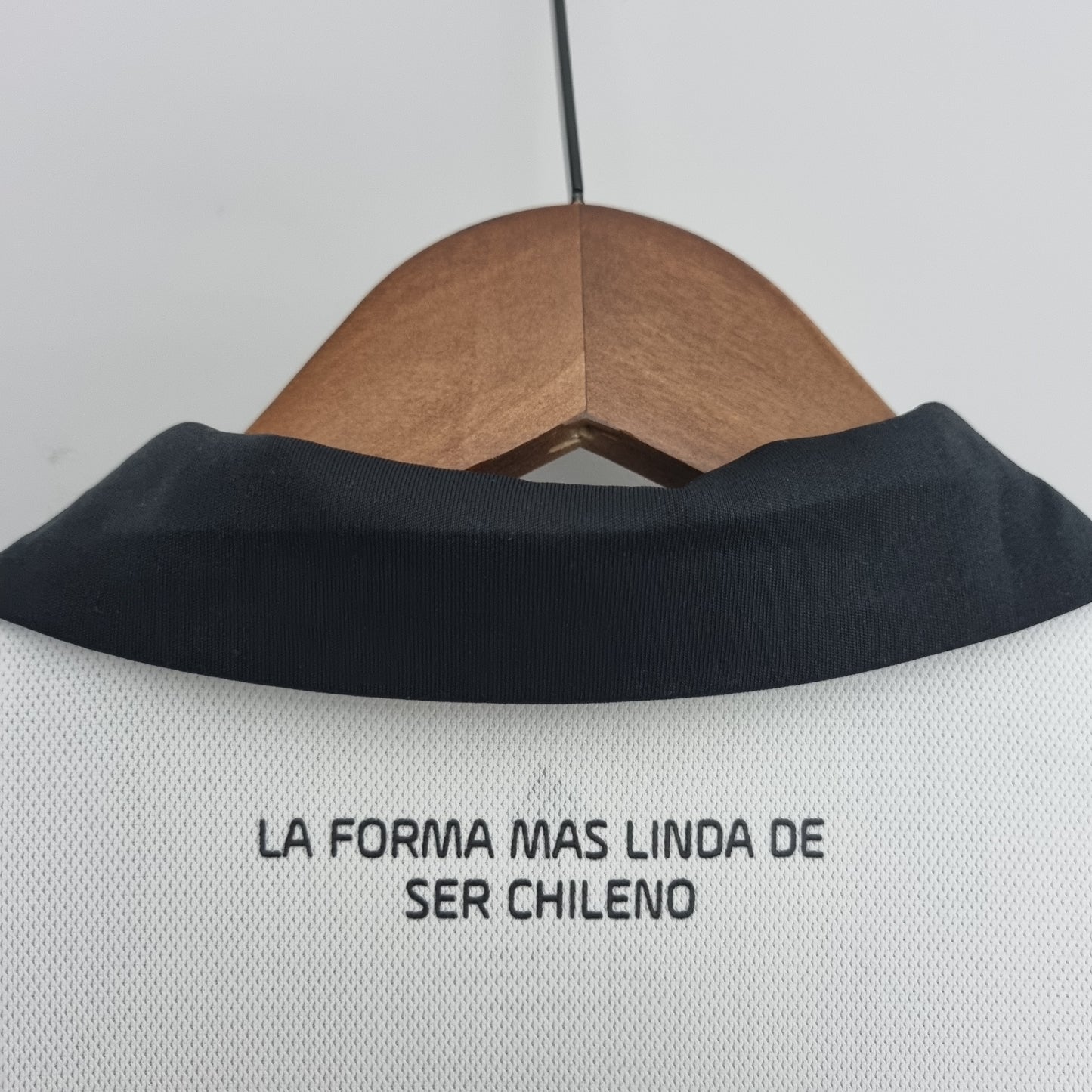 Camiseta Local Colo Colo 2022-2023