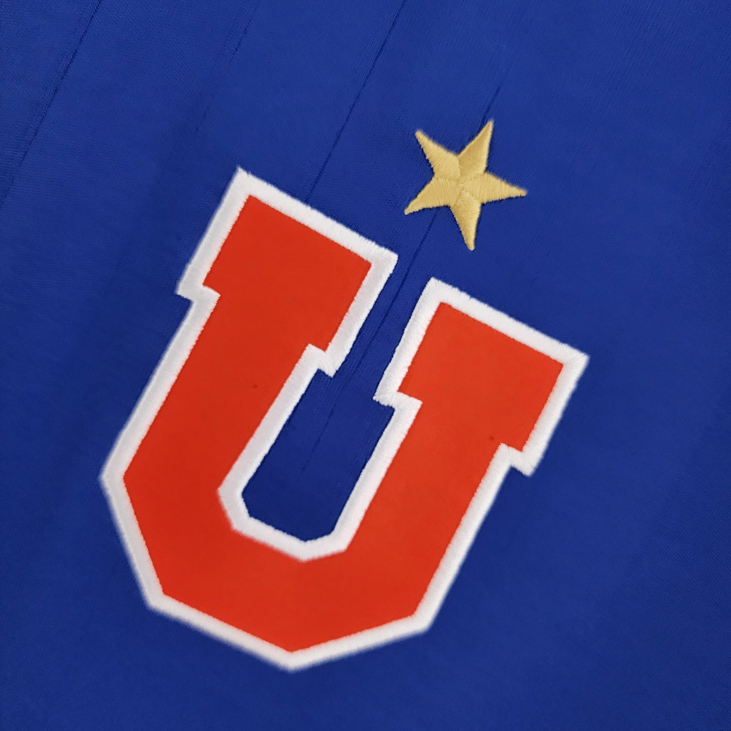 Camiseta Universidad de Chile Local 22-23