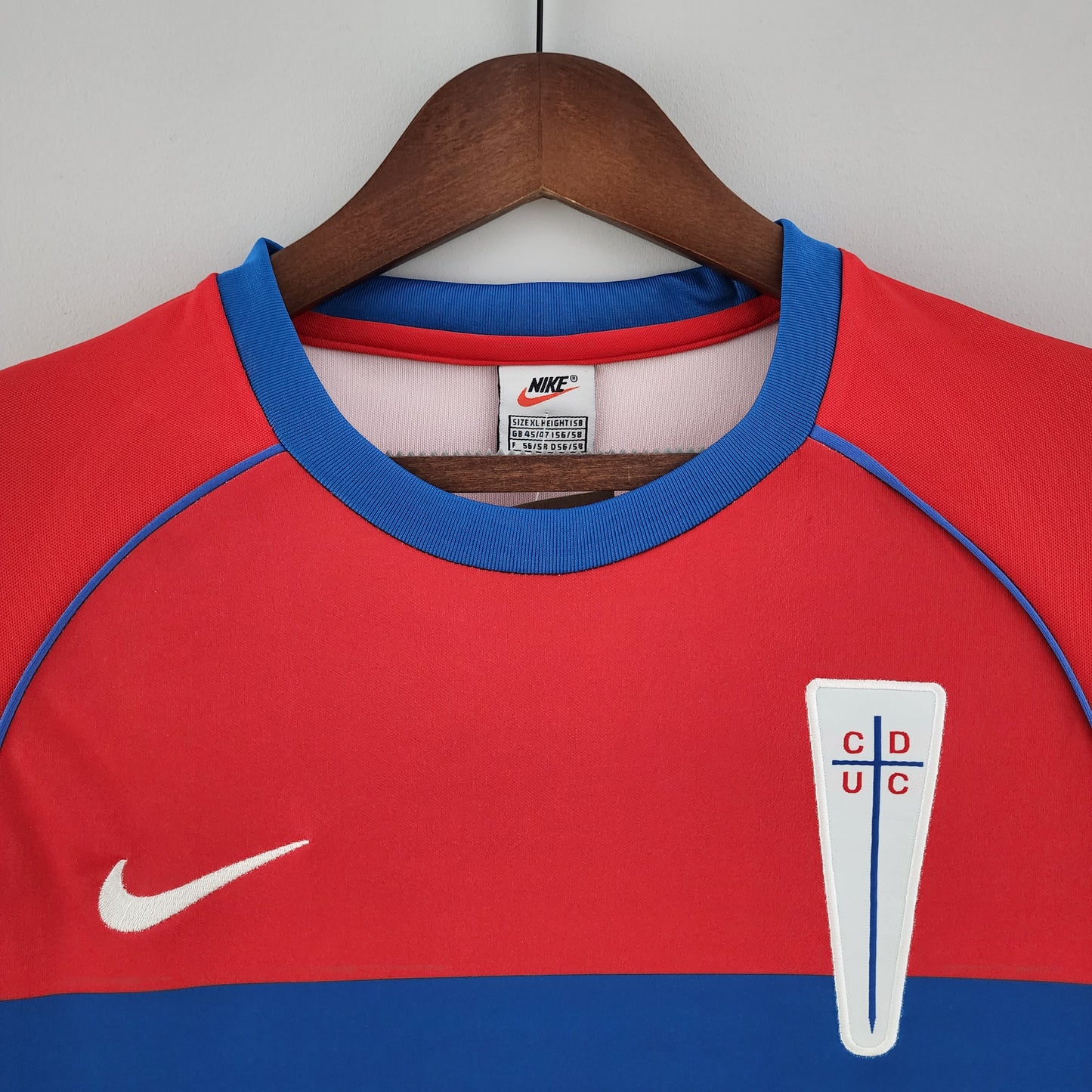 Camiseta Universidad Católica Visita 2002
