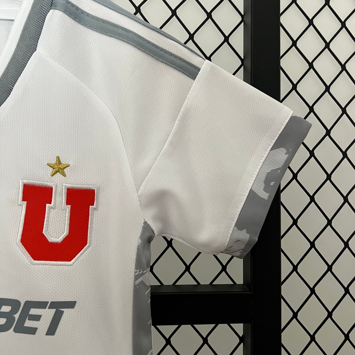 Camiseta Universidad de Chile Visita Niño 24-25