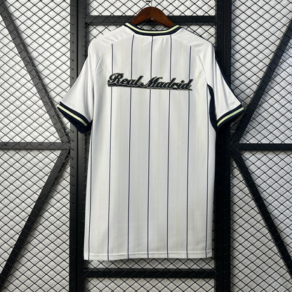 Camiseta Retro Edición Especial Real Madrid 25-26