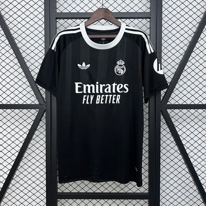 Camiseta Edición Negra Real Madrid 25-26
