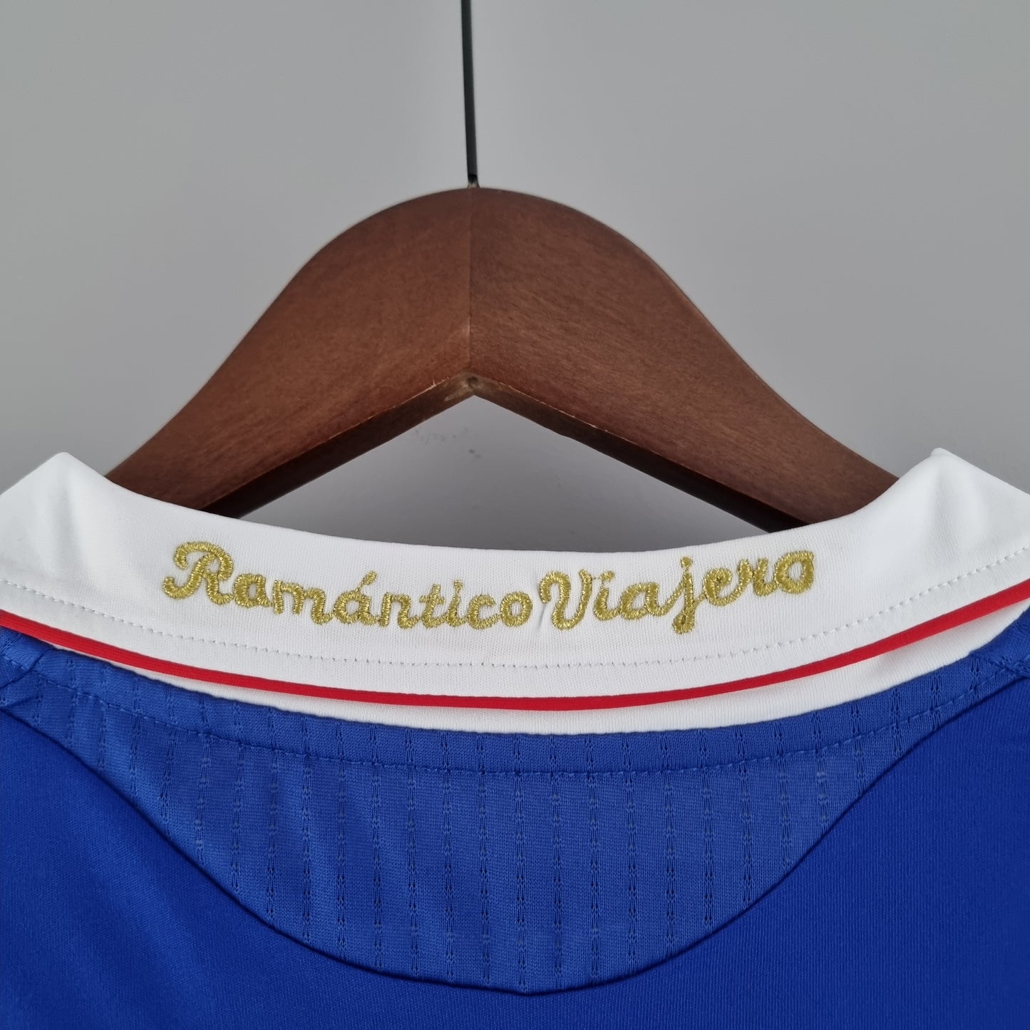 Camiseta Manga Larga Universidad de Chile 2011