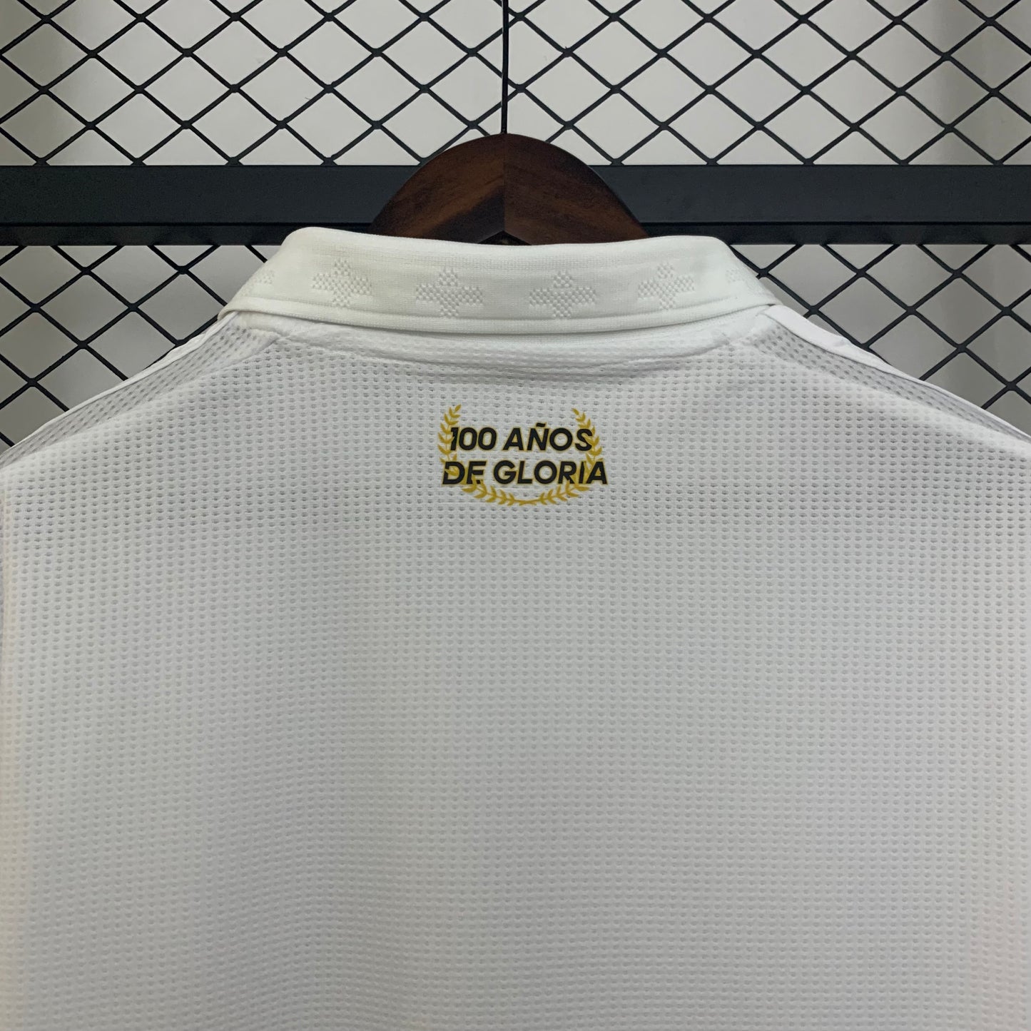 Camiseta Local Colo Colo Centenario 2025