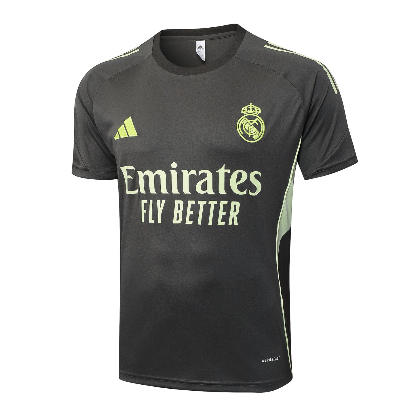 Conjunto de entrenamiento 25-26 Real Madrid