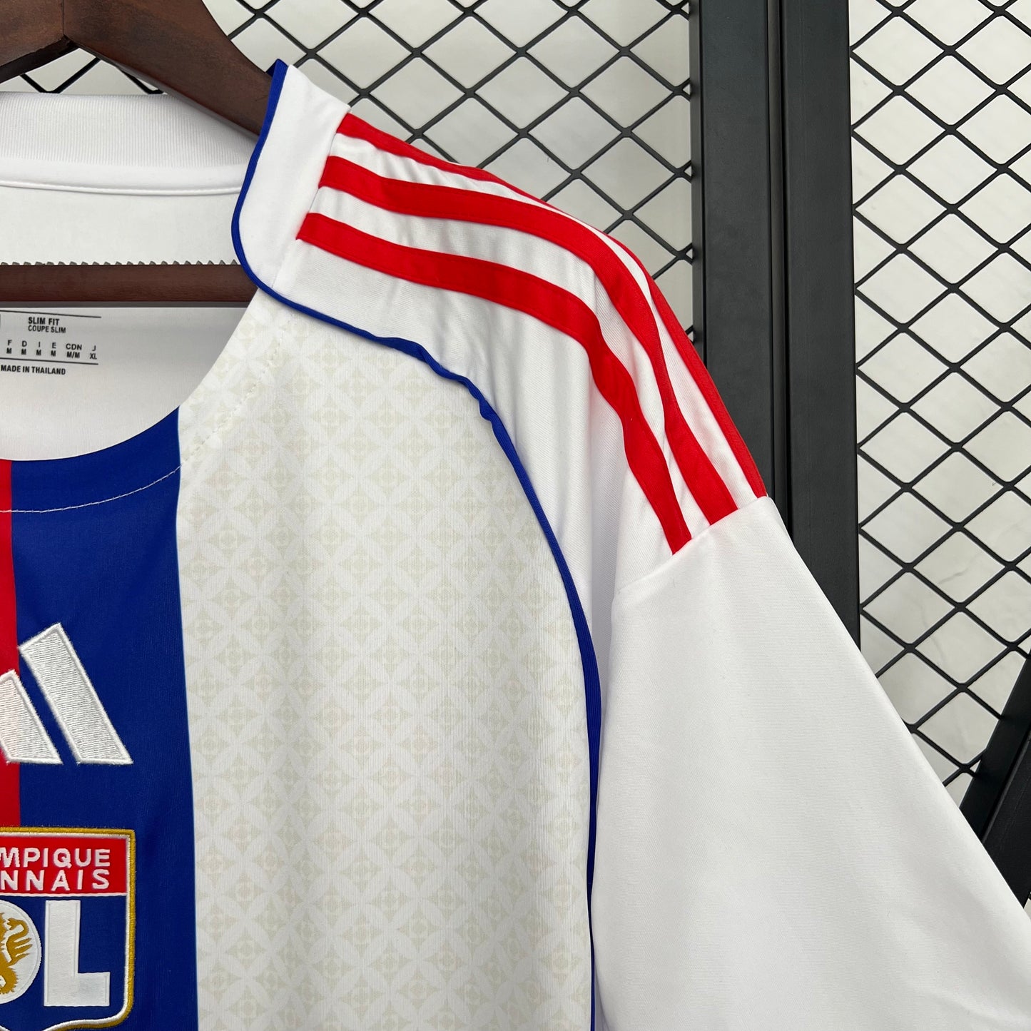 Camiseta Local Lyon 25-26
