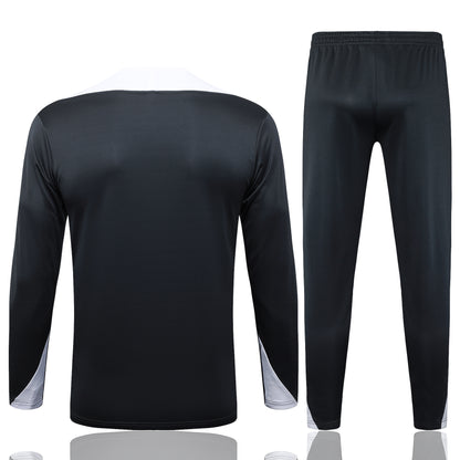 Conjunto de entrenamiento Negro Poleron + Pantalon Chelsea 25-26