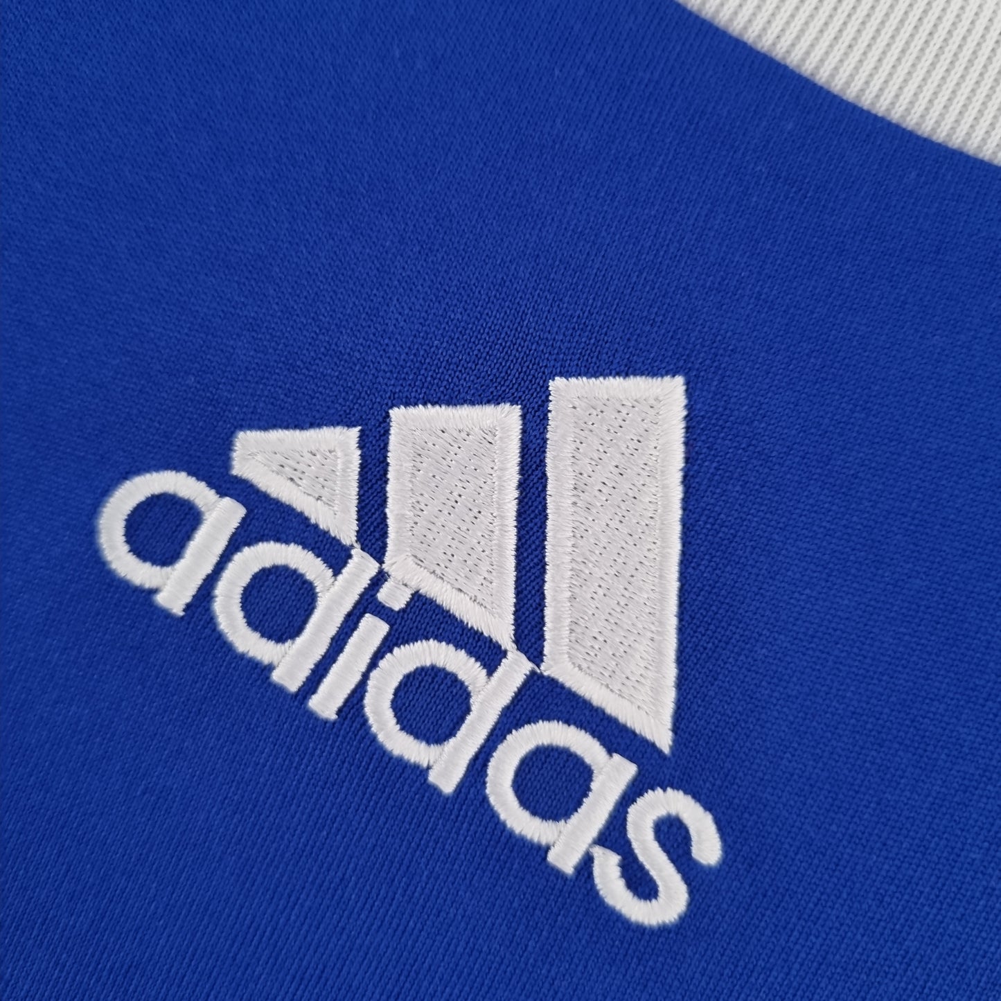 Camiseta Manga Larga Universidad de Chile 2011