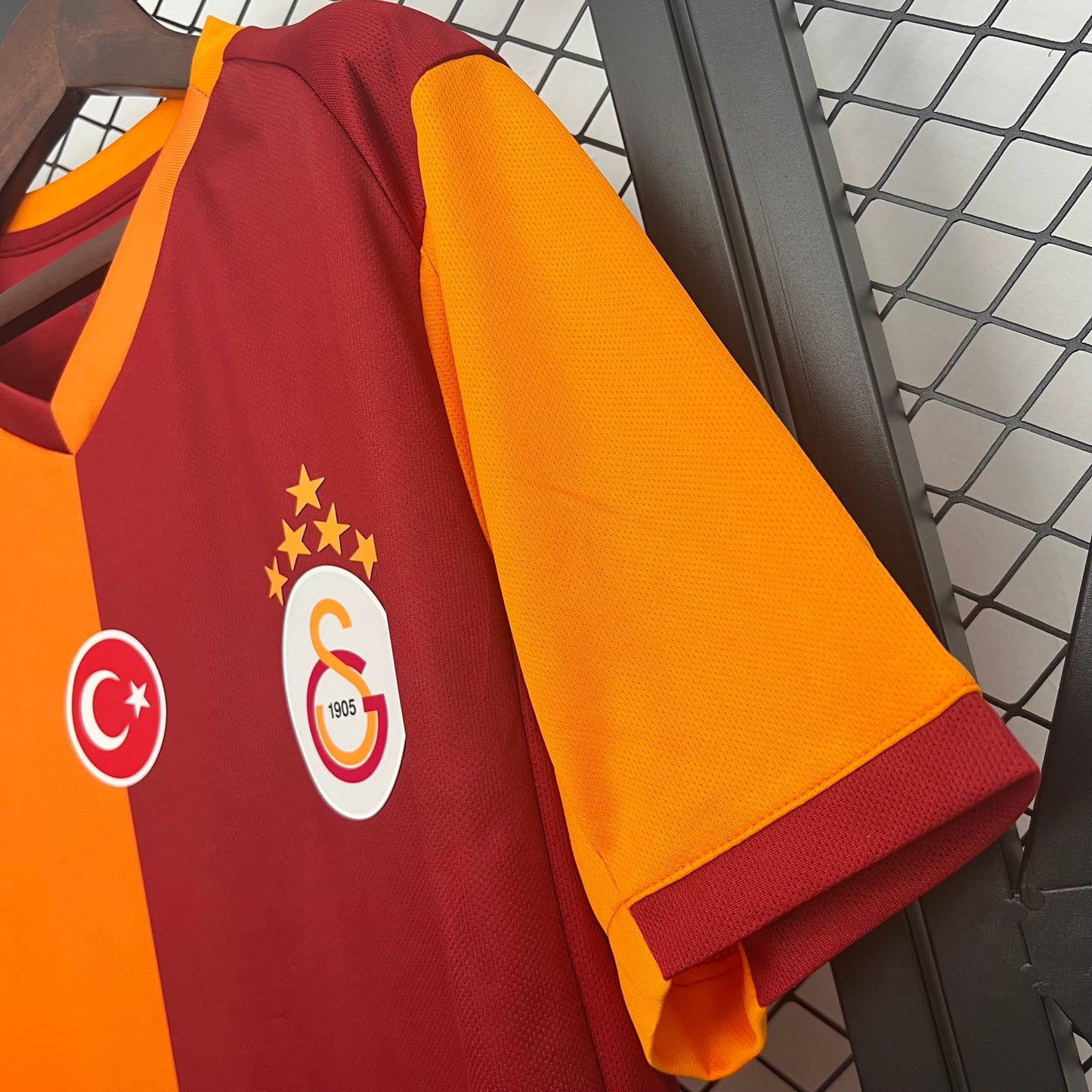 Camiseta Local Galatasaray 25-26