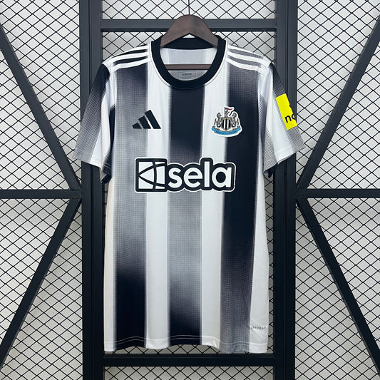 Camiseta Local Newcastle 25-26