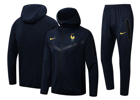 Conjunto Nike Poleron + Pantalon Francia 25-26