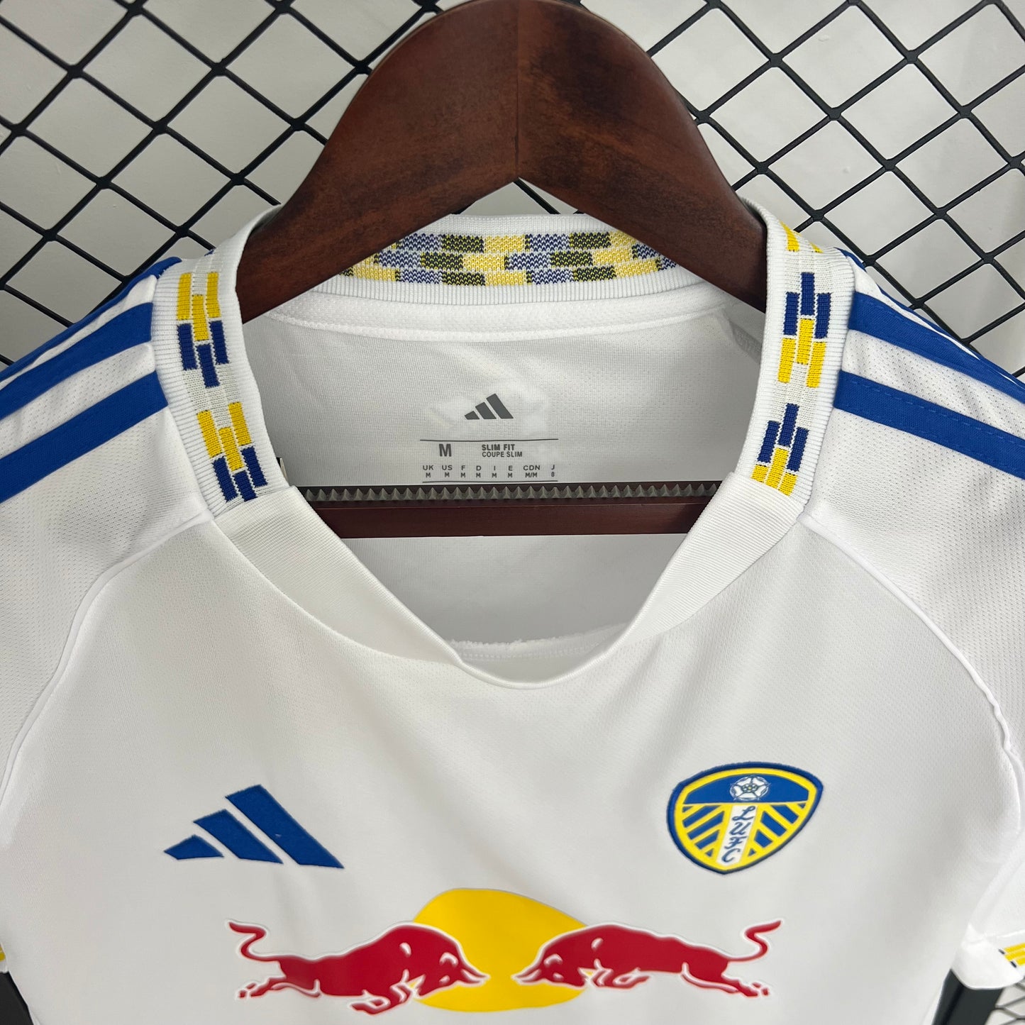 Camiseta Local Leeds United 25-26