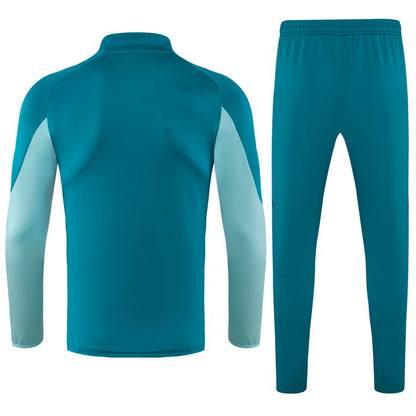 Conjunto de entrenamiento 25-26 Cruzeiro
