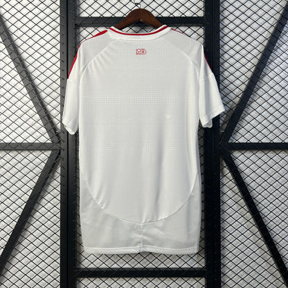 Camiseta Visita Internacional 25-26