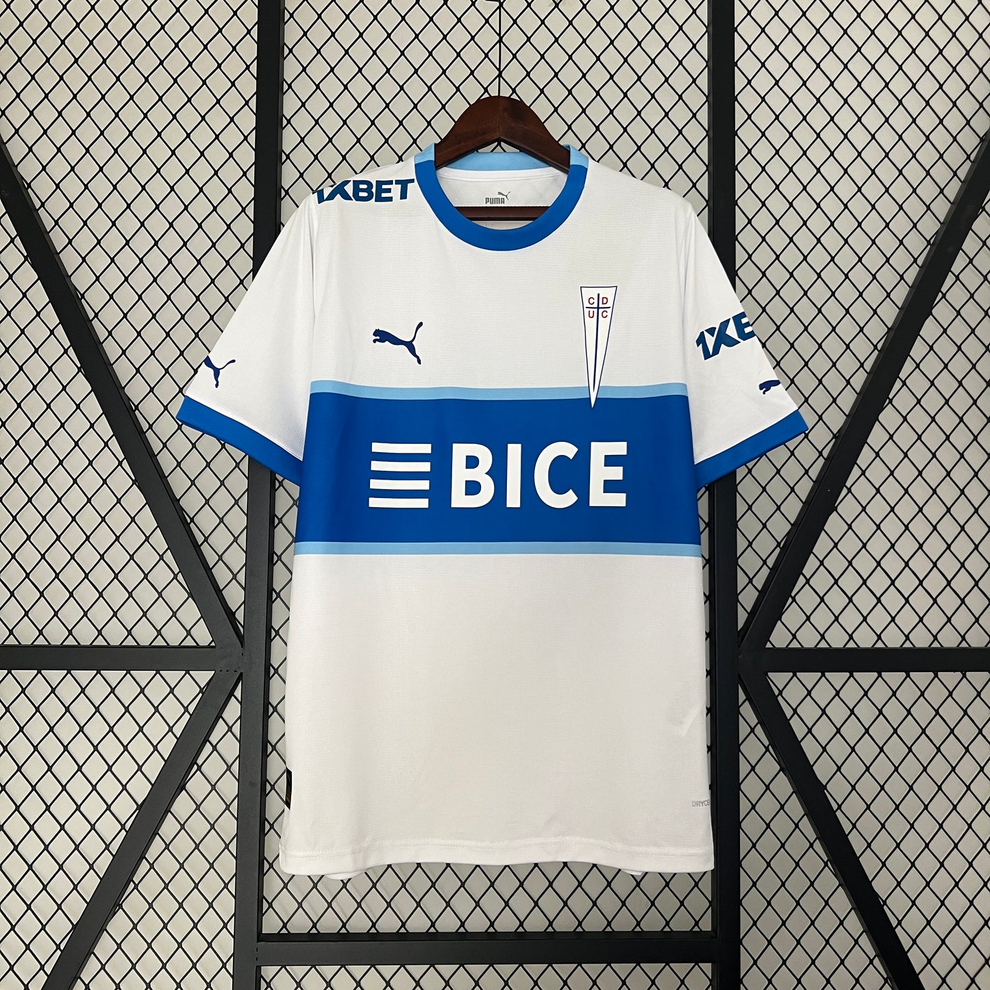 Camiseta Local Universidad Católica 24-25