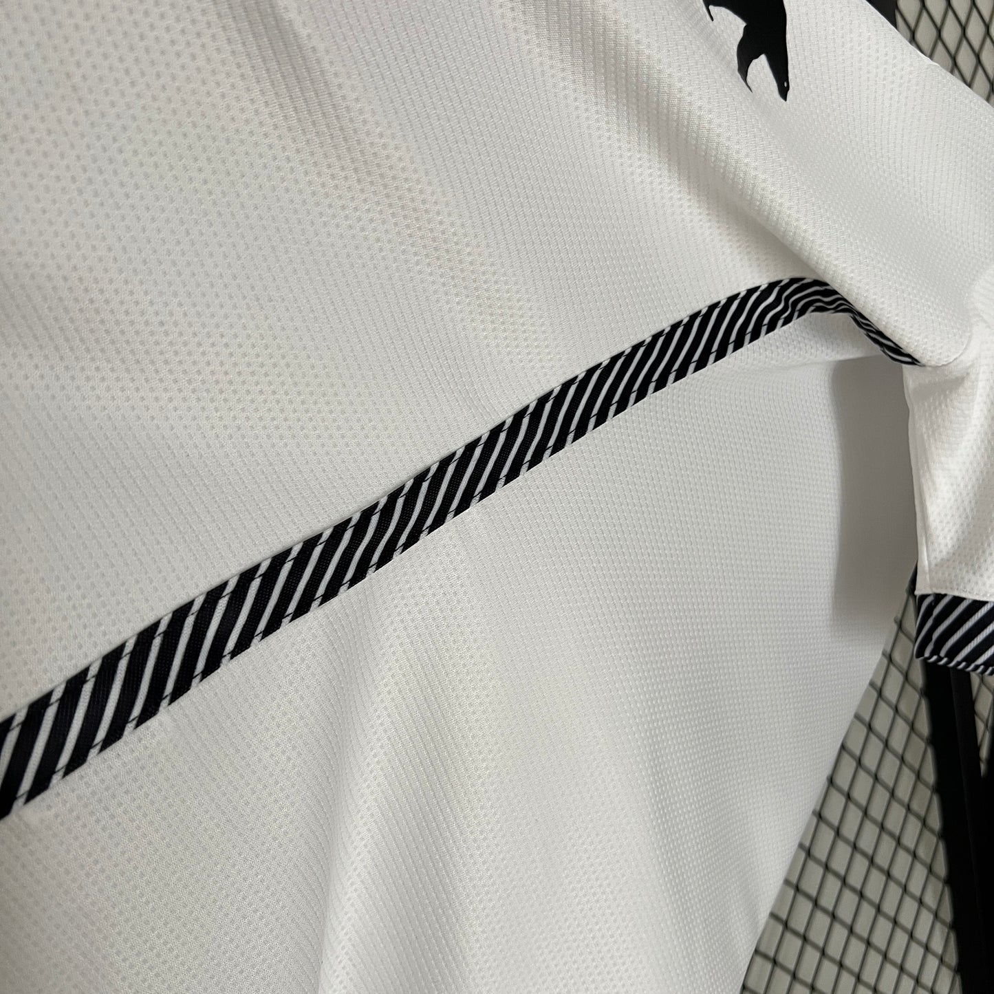 Camiseta Local Colo-Colo Femenino 24-25