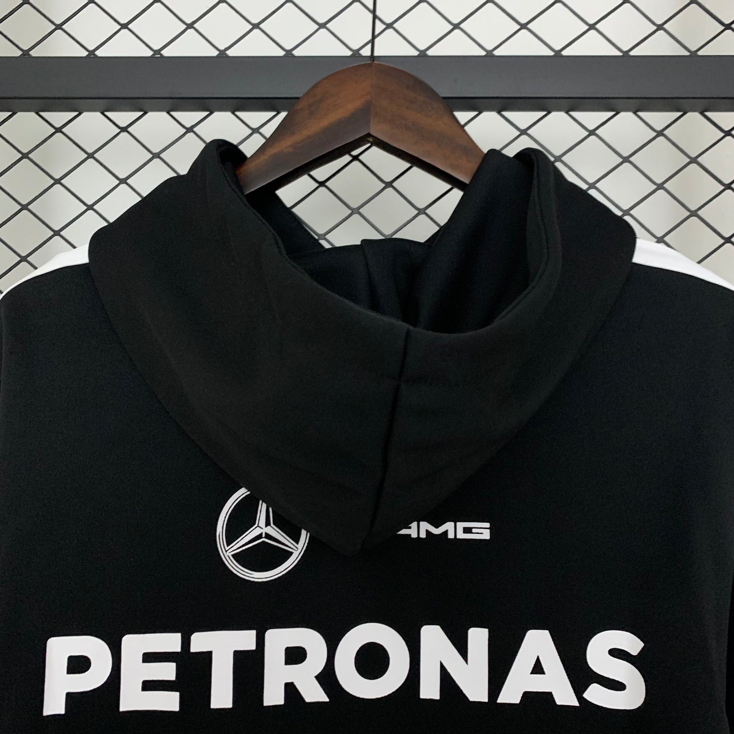 Poleron F1 Mercedez Benz 2025